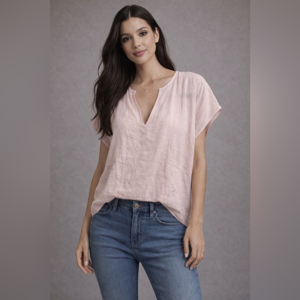 Vince Light Pink Textured V-Neck Blouse